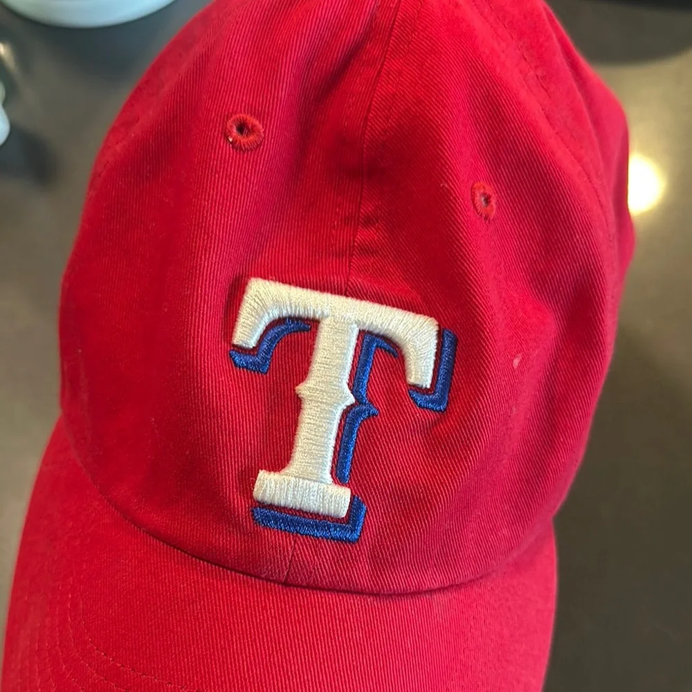 Texas Rangers Red Baseball Cap - Picture 9 of 9
